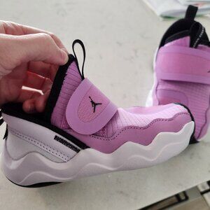 Toddler Jordan's